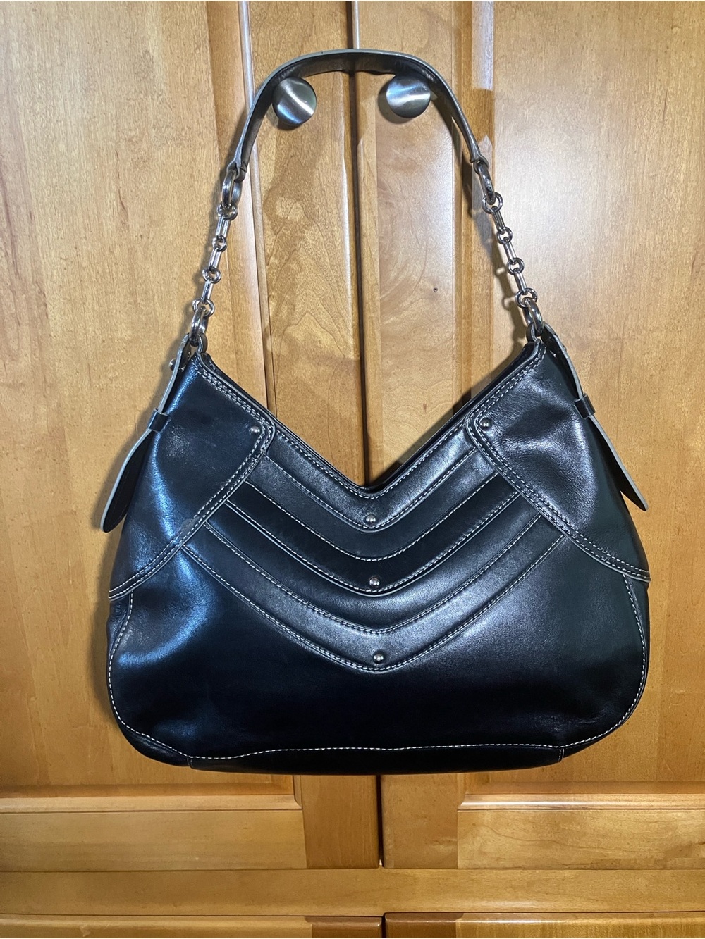 Cole Haan Black Leather Shoulder Bag with Chain Strap